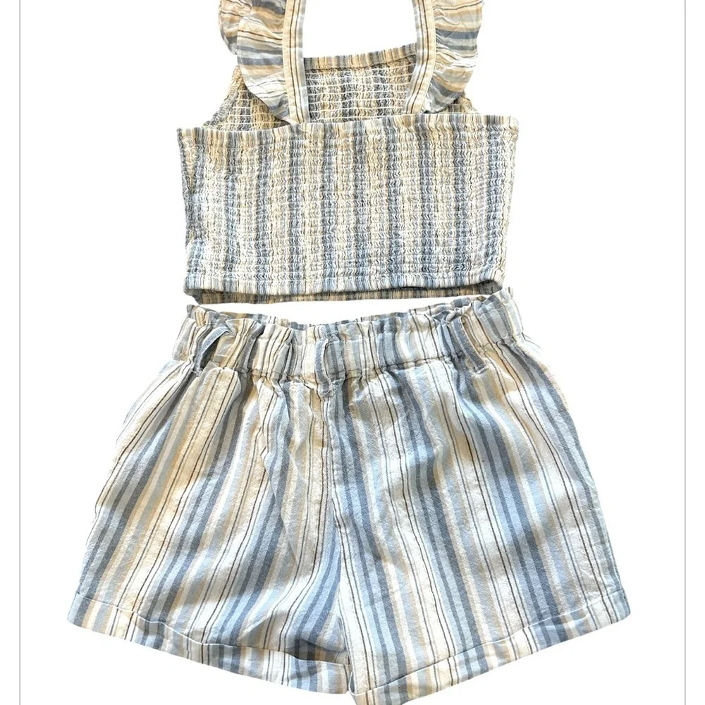Girls Tahari Girl Blue & White Striped Smocked Top & Shorts Set Size 10
